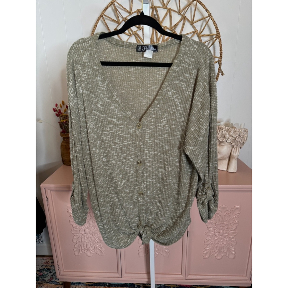 Women's B Flawless Green Top 3X
